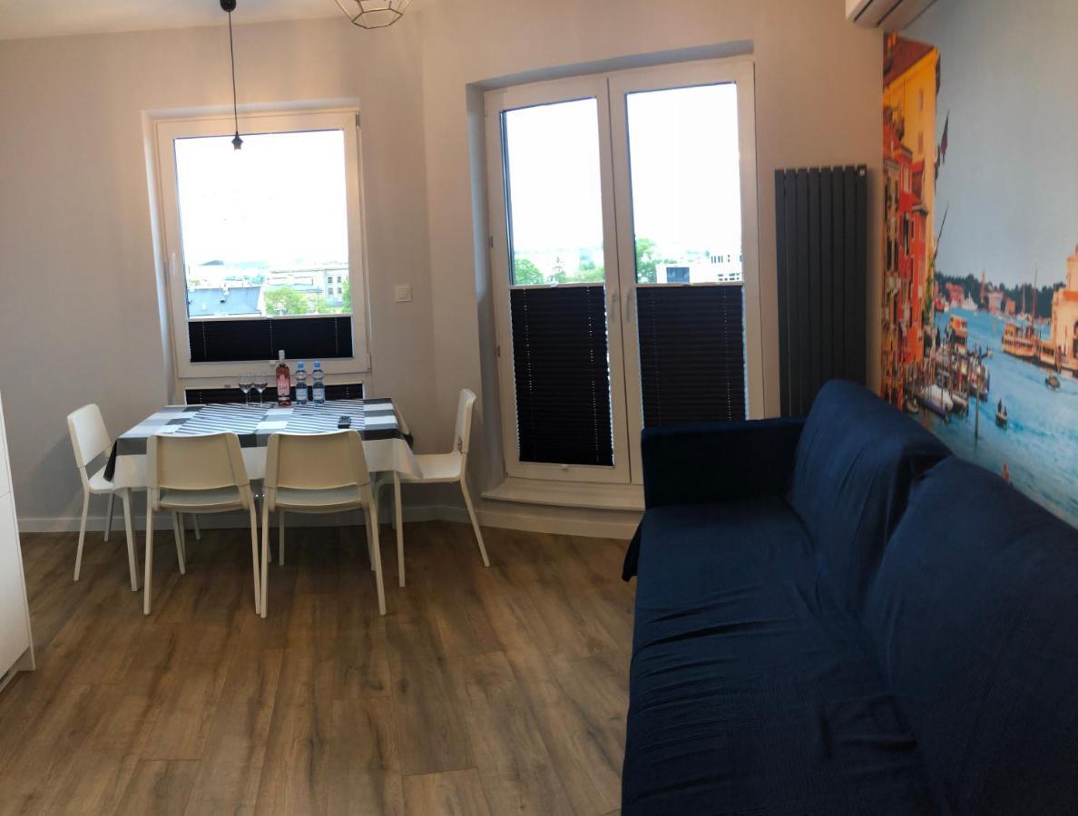 Klimatyzowany Apartament Wenecja Z Garazem Podziemnym Kielce Exteriör bild