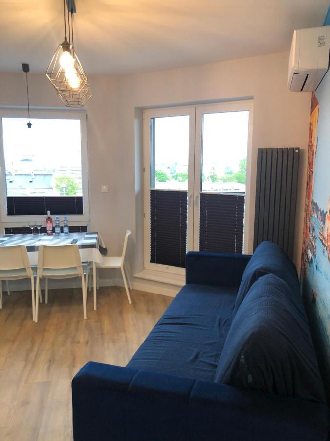 Klimatyzowany Apartament Wenecja Z Garazem Podziemnym Kielce Exteriör bild