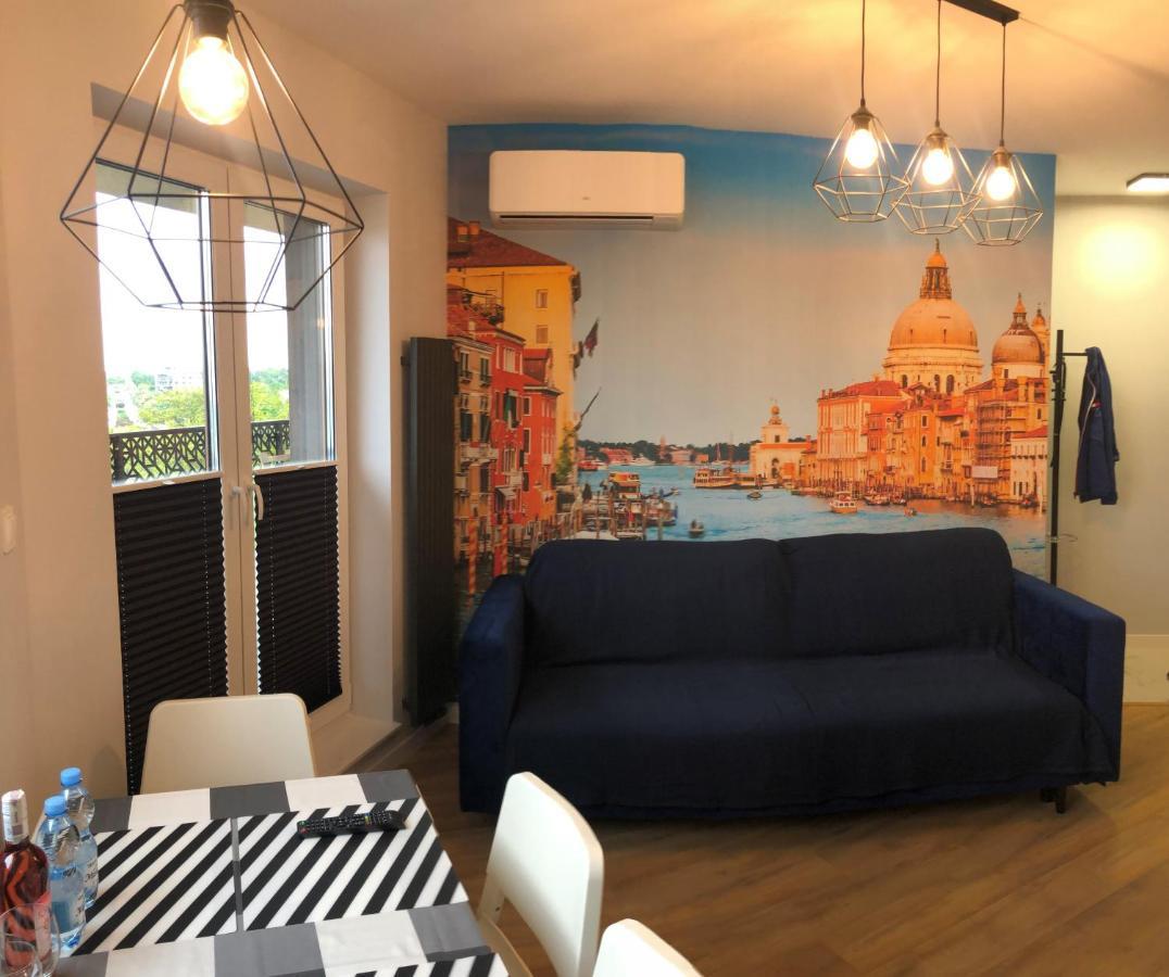 Klimatyzowany Apartament Wenecja Z Garazem Podziemnym Kielce Exteriör bild
