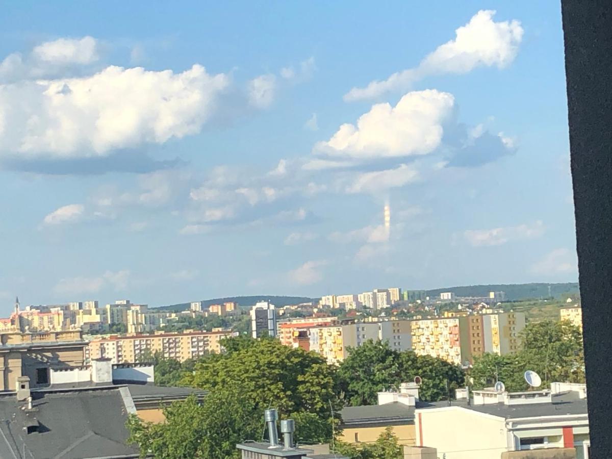 Klimatyzowany Apartament Wenecja Z Garazem Podziemnym Kielce Exteriör bild